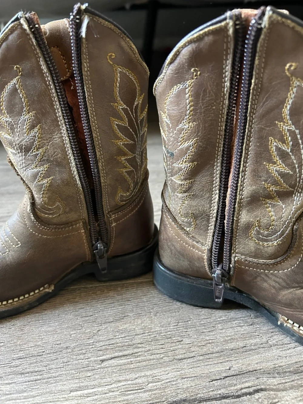 Brown Kids Western Zip-Up Cowboy Boots size 9 - Picture 3 of 5